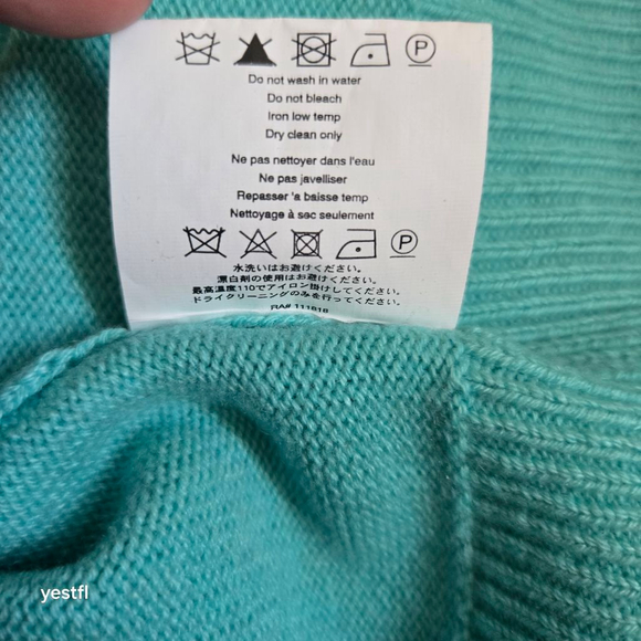 Michael Kors Collection
Cashmere Ruched-Sleeve Sweater S Seafoam - Picture 7 of 7